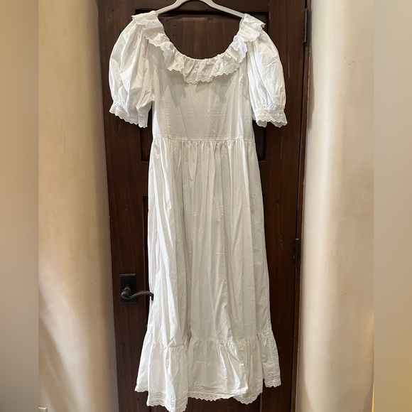 DÔEN Lupine White Ruched Tiered Maxi Sundress - Picture 15 of 16